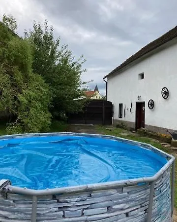 U Brcaku Ktis